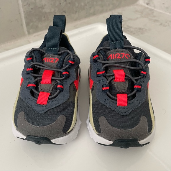 SOLD Nike Air Max 270 React TD Sneaker Size 2C - Picture 4 of 10